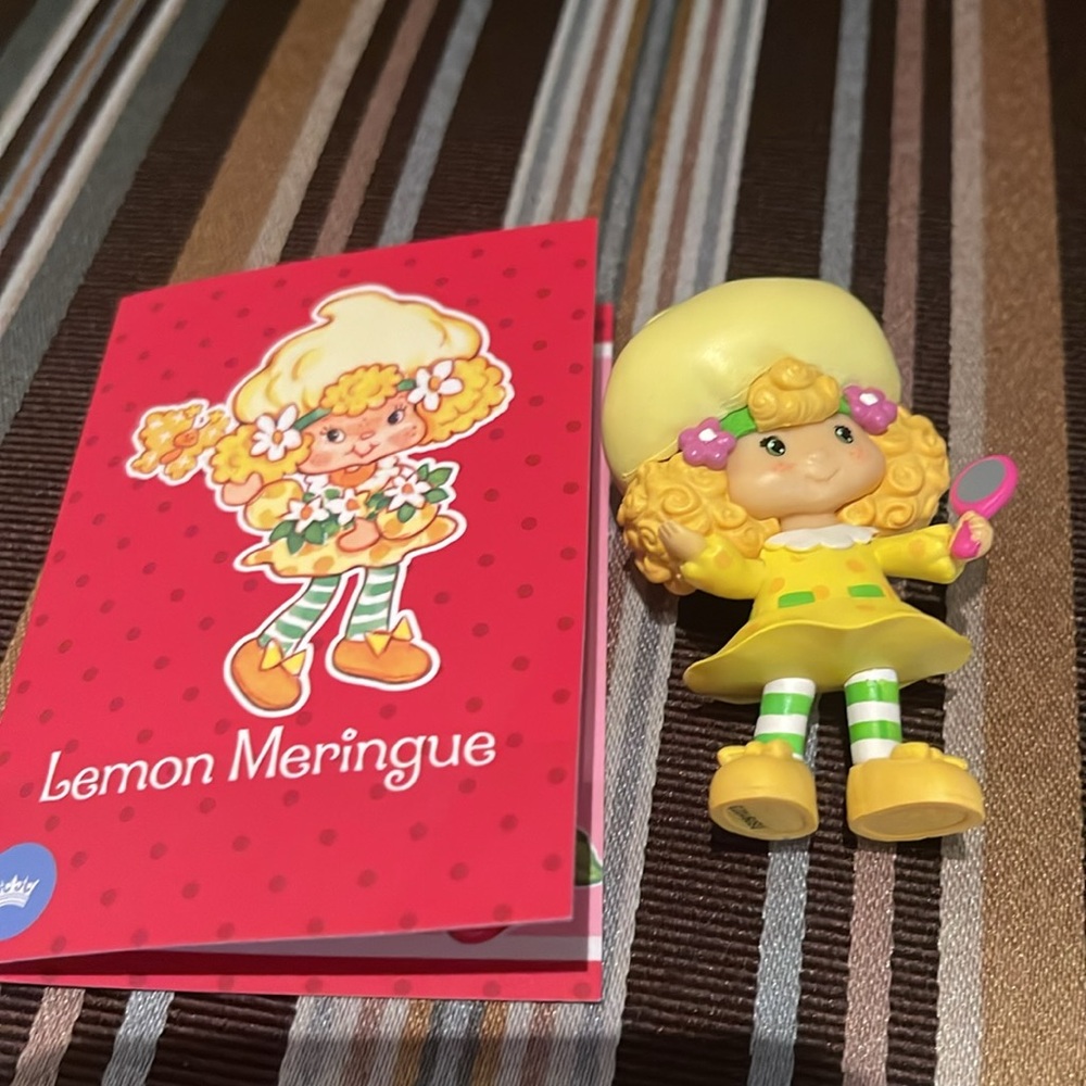 Strawberry Shortcake figure Lemon Meringue
